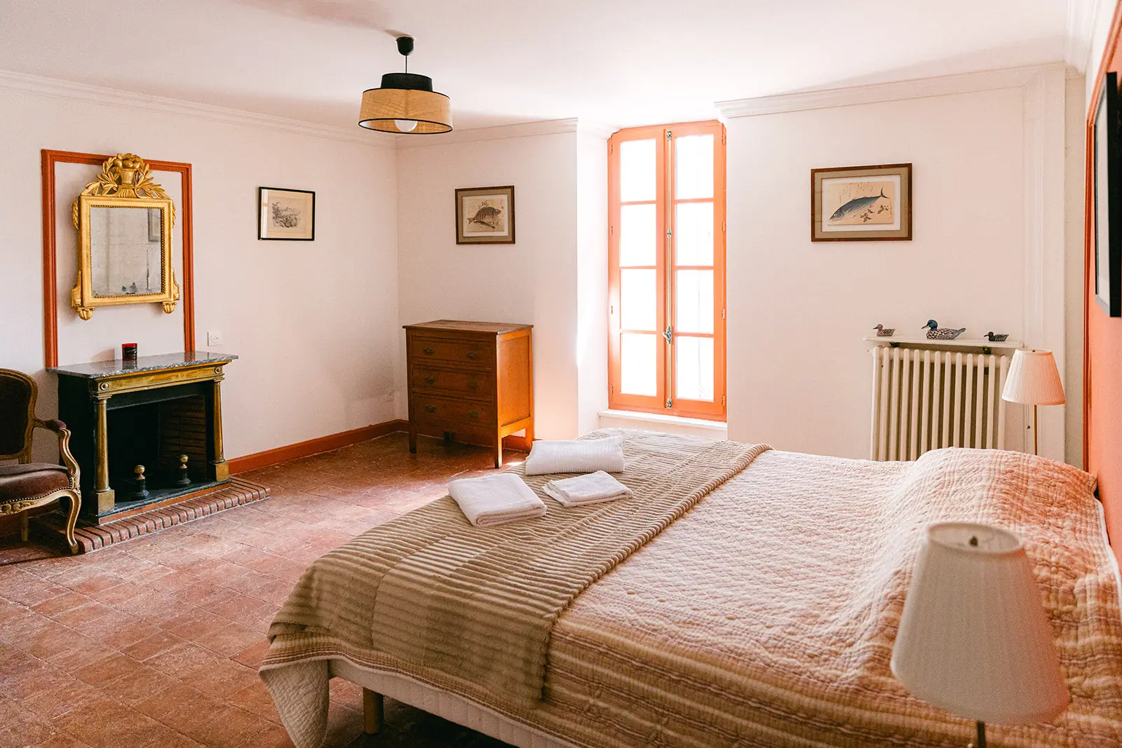 Chateau de Sériège - Hébergement - Chambre orange