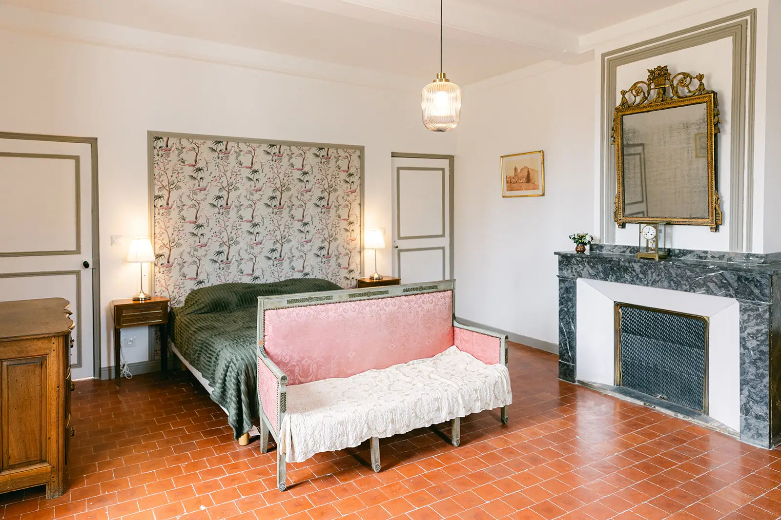 Chateau de Sériège - Hébergement - Chambre rose